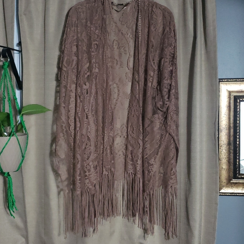 Lace kimono top